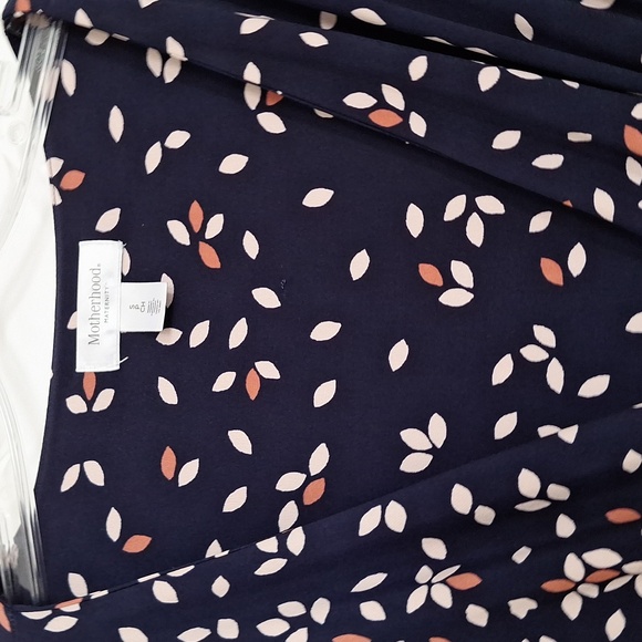 Motherhood Maternity Wrap Dress SM Blue Lightweight like Diane Von Furstenberg - Picture 2 of 4